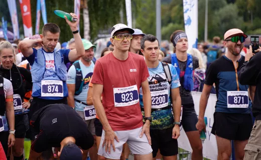 23 kilometry po górach. Zawodnicy pełni uśmiechów ruszyli na trasę [ZDJĘCIA] - 6